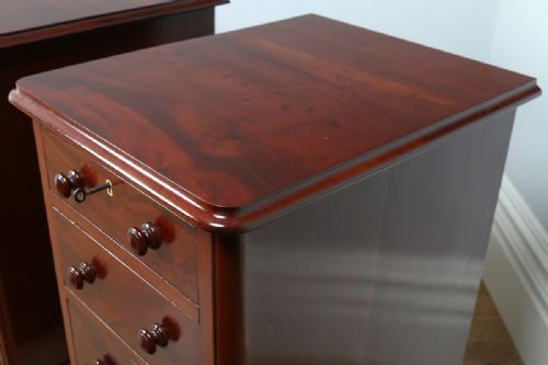 fig 5. Pair of Victorian Flame Mahogany Bedside Chests (Circa 1860)