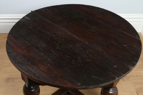 fig 8. Low Countries Early Oak Credence Table (Circa 1650)