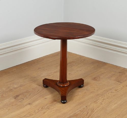 fig 2. William IV Mahogany Occasional Round Table (Circa 1830)