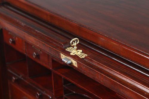 fig 6. American 4ft 2” Mahogany Roll Top Pedestal Desk (Circa 1880)