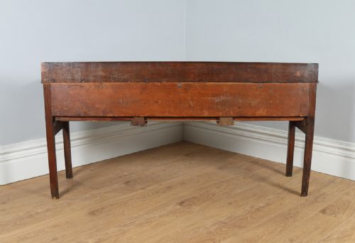 fig 4. George III Shropshire Oak Dresser Base (Circa 1800)