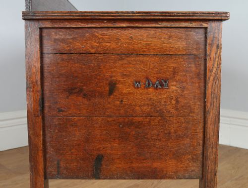 fig 6. George III Shropshire Oak Dresser Base (Circa 1800)
