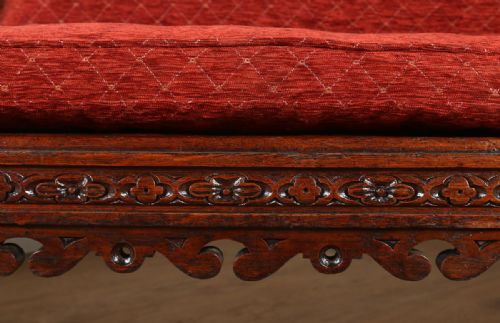 fig 3. Victorian Oak Upholstered Chaise Longue (Circa 1840)