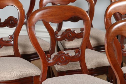 fig 2. Victorian Set of 10 Mahogany Balloon Back Dining Chairs (Circa 1860)