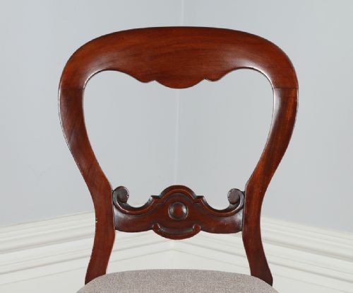 fig 5. Victorian Set of 10 Mahogany Balloon Back Dining Chairs (Circa 1860)