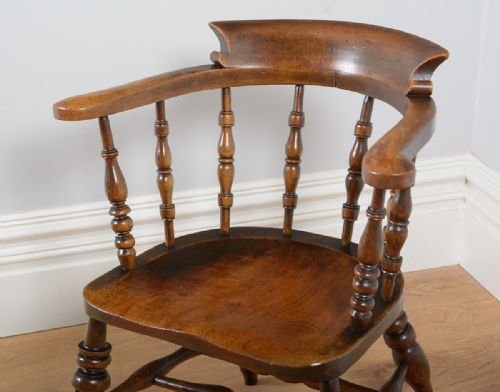 fig 2. Ash & Elm Victorian Smokers’ Bow Armchair (Circa 1880)