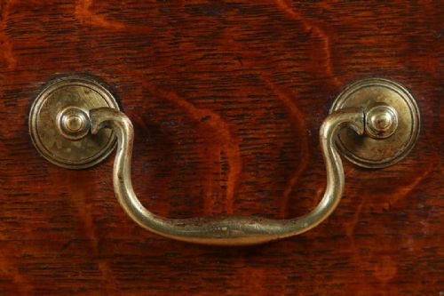 fig 5. Georgian Oak Shropshire Low Dresser Sideboard Base (Circa 1780-1800)