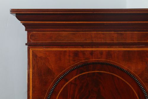 fig 2. William IV Scottish Flame Mahogany Linen Press (Circa 1835)