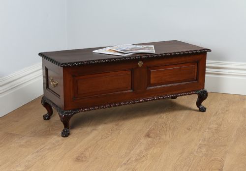 Edwardian Mahogany Coffer / Ottoman by T. Willson (Circa 1900)