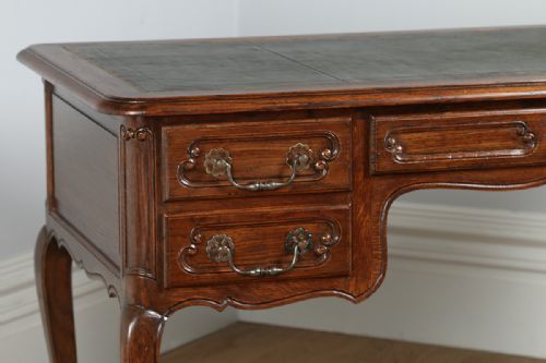 fig 4. French Oak & Green Leather Freestanding Bureau Plat Desk (Circa 1890)