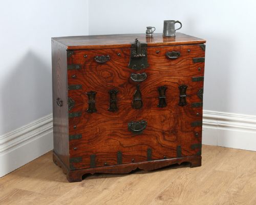 Regency Colonial Elm Campaign Tea Chest (Circa 1820)