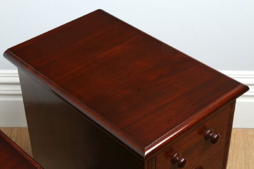 fig 3. Pair of Antique Victorian Mahogany Bedside Chests (Circa 1890)