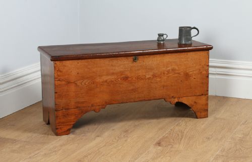 Georgian Elm Six-plank Coffer Chest Blanket Box Ottoman (Circa 1760)
