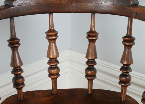 fig 4. Ash & Elm Victorian Smokers’ Bow Captains Office Desk Armchair Chair (Circa 1880)