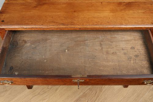 fig 8. George III English Oak Lowboy Side Table (Circa 1780)