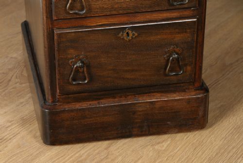 fig 5. 4ft Victorian Arts & Crafts Oak & Leather Pedestal Office Desk (Circa 1890)