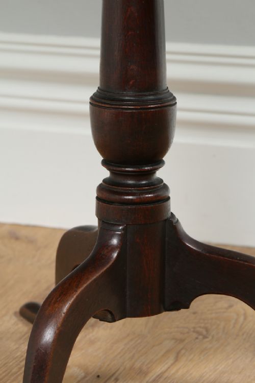 fig 6. Georgian English Red Walnut Full Size Tilt Top Tripod Wine Occasional Tea Supper Pedestal Circular Table (Circa 1780)
