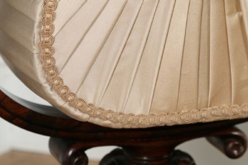 fig 4. William IV Ladies Rosewood Circular Sewing Box Work Table (Circa 1840)