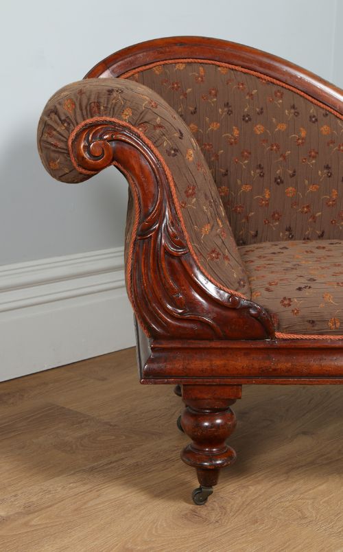 fig 6. Victorian Mahogany Brown Upholstered Chaise Longue Couch For Re-upholstery (Circa 1880)
