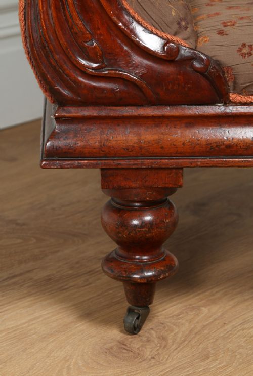 fig 8. Victorian Mahogany Brown Upholstered Chaise Longue Couch For Re-upholstery (Circa 1880)