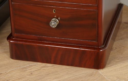 fig 7. Pair of Antique Victorian Mahogany Bedside Chests (Circa 1860)