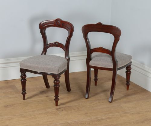 fig 3. Victorian Set of 12 Twelve Mahogany Carved Back Upholstered Dining Chairs Attributable to James Shoolbred & Co. (Circa 1880)