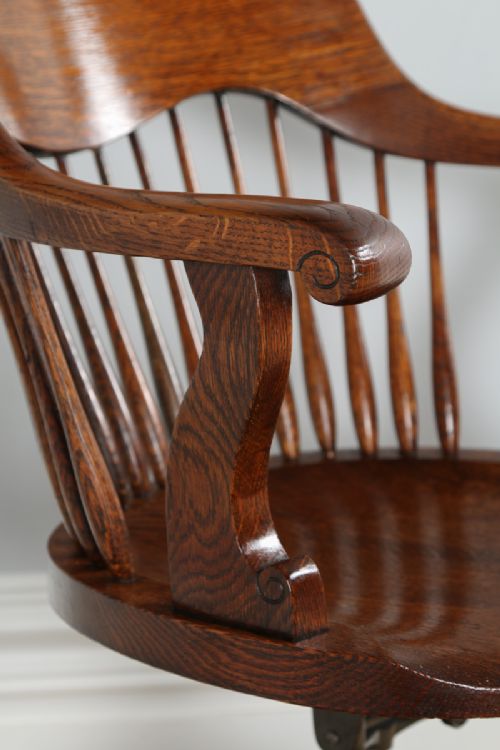 fig 3. Victorian Oak Revolving Office Desk Library Captains Chair (Circa 1890)
