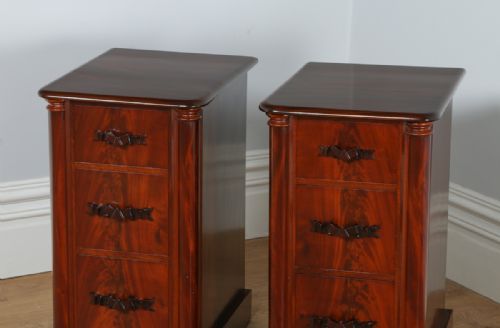 fig 2. Pair of Antique Victorian Flame Mahogany Bedside Chests Pot Cupboards Night Stands Cabinets (Circa 1860)
