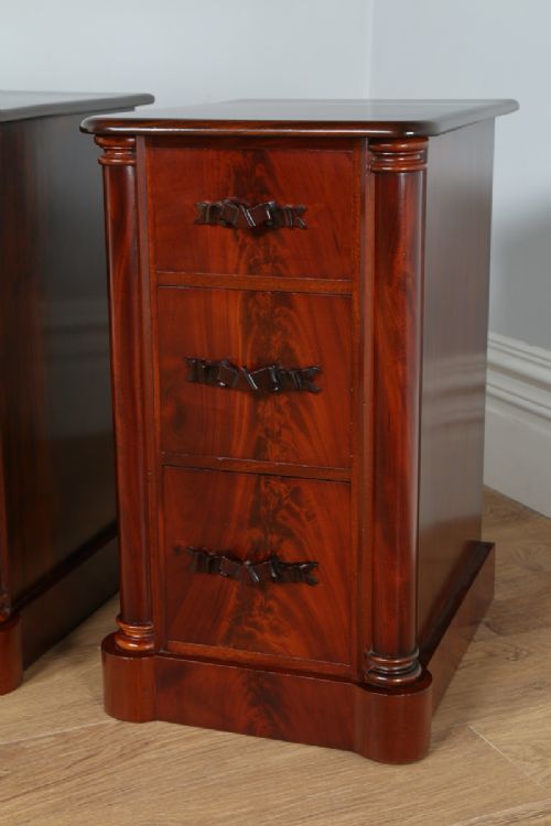 fig 3. Pair of Antique Victorian Flame Mahogany Bedside Chests Pot Cupboards Night Stands Cabinets (Circa 1860)