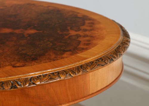 fig 5. Queen Anne Style Burr Walnut Circular Oval Round Centre Coffee Magazine Drinks Occasional Table (Circa 1920)