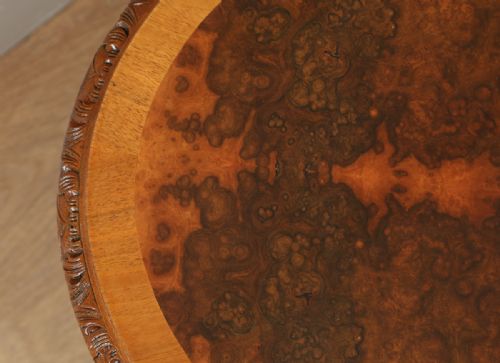 fig 6. Queen Anne Style Burr Walnut Circular Oval Round Centre Coffee Magazine Drinks Occasional Table (Circa 1920)