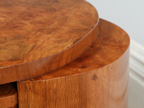fig 4. Art Deco Set of Five 5 Quintetto Burr Walnut Oval Shaped Nest of Coffee Side Wine Lamp Tables (Circa 1930)