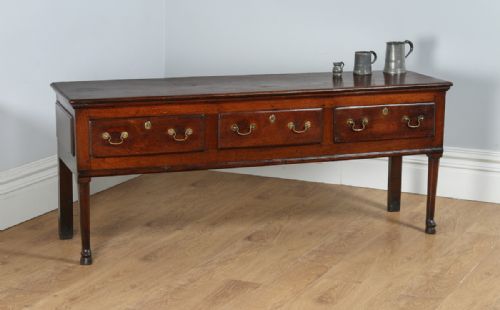 Georgian Oak Border Counties / Welsh Joined Low Dresser Base / Sideboard / Serving / Server / Cabinet (Circa 1740)