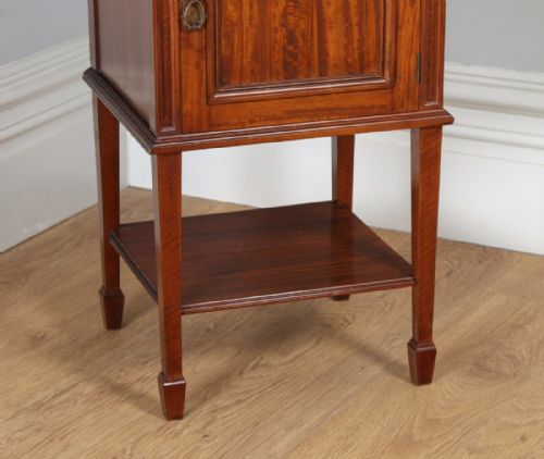 fig 5. Edwardian Howard & Sons Satinwood Mahogany Bedside Cabinet Cupboard Table Night Stand (Circa 1901 - 1910)