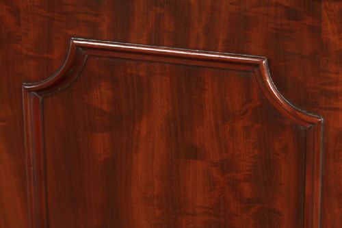 fig 2. Antique Pair of Victorian Figured Mahogany Bedside Chests Pot Cupboards Night Stands Cabinets (Circa 1870)