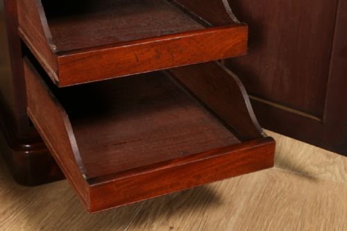 fig 7. Antique Pair of Victorian Figured Mahogany Bedside Chests Pot Cupboards Night Stands Cabinets (Circa 1870)
