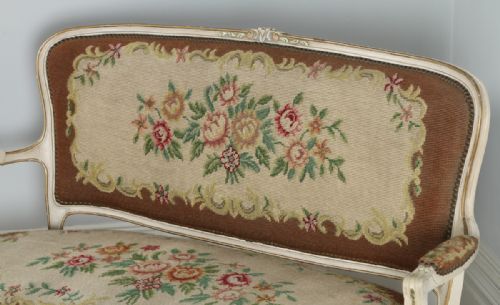 fig 1. French Louis XV Style Painted Gilt Shabby Chic Carved Upholstered Tapestry Sofa Couch Settee (Circa 1910)