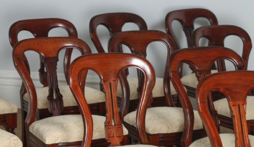 fig 1. Victorian Set of 12 Twelve Mahogany Balloon Back Upholstered Dining Chairs (Circa 1880)