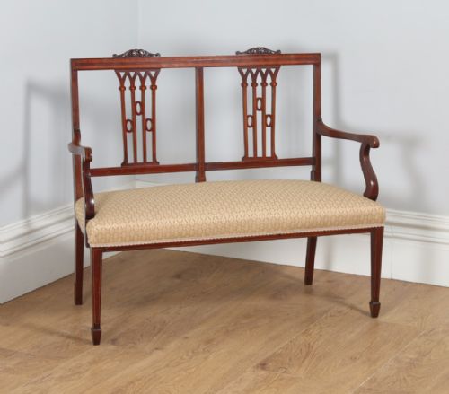 Antique English Edwardian Inlaid Mahogany Ladies Salon Sofa Couch Settee (Circa 1900)