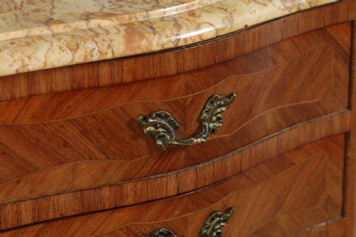 fig 4. Antique Pair of French Louis XVI Tulipwood & Parquetry Serpentine Bedside Cabinets (Circa 1900)