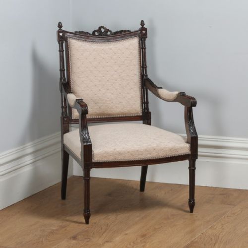 Antique French Louis XVI Style Beech Salon Occasional Armchair / Chair (Circa 1880)