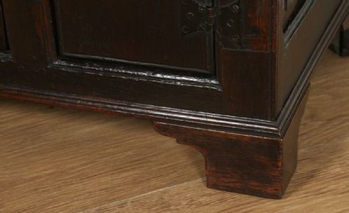 fig 5. Antique Welsh Georgian Bog Oak Sideboard Dresser Base (Circa 1740)