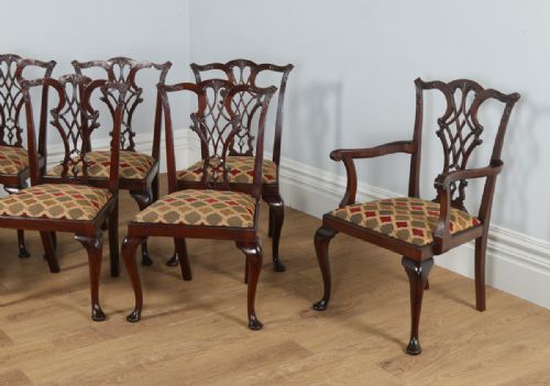 fig 1. Antique Set of 8 Eight English Georgian Chippendale Style Mahogany Dining Chairs By Waring and Gillows (Circa 1910)