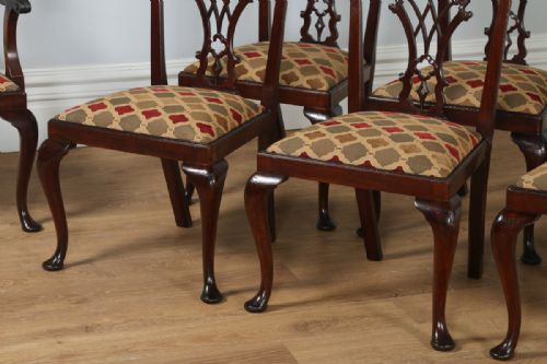 fig 2. Antique Set of 8 Eight English Georgian Chippendale Style Mahogany Dining Chairs By Waring and Gillows (Circa 1910)