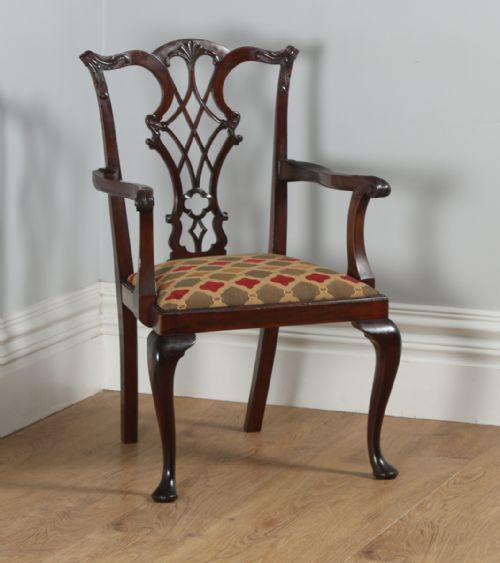 fig 3. Antique Set of 8 Eight English Georgian Chippendale Style Mahogany Dining Chairs By Waring and Gillows (Circa 1910)