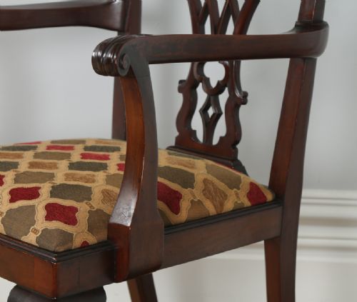 fig 5. Antique Set of 8 Eight English Georgian Chippendale Style Mahogany Dining Chairs By Waring and Gillows (Circa 1910)