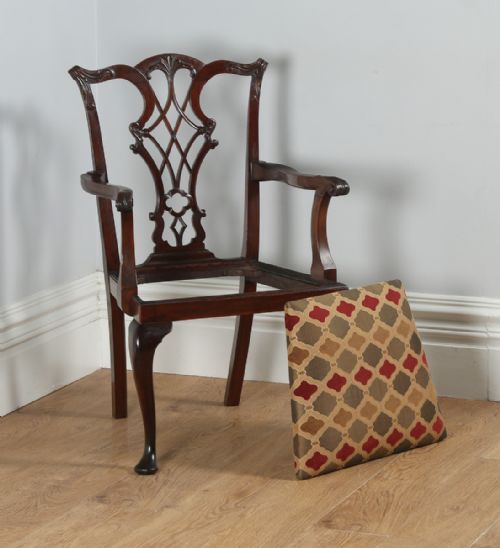 fig 9. Antique Set of 8 Eight English Georgian Chippendale Style Mahogany Dining Chairs By Waring and Gillows (Circa 1910)