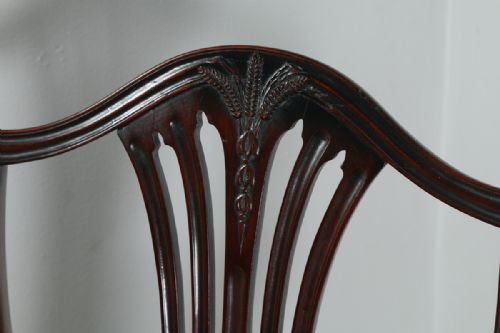fig 6. Antique Set of 8 English Georgian Hepplewhite Style Mahogany Dining Chairs (Circa 1850)