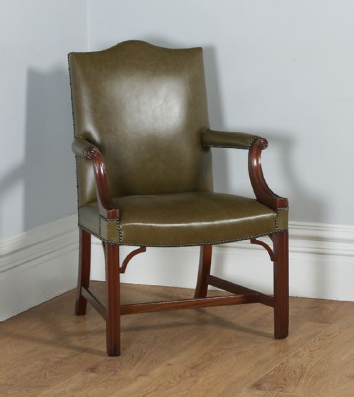 Antique Georgian Gainsborough Style Mahogany  & Green Leather Office Desk Armchair / Chair (Circa 1920)