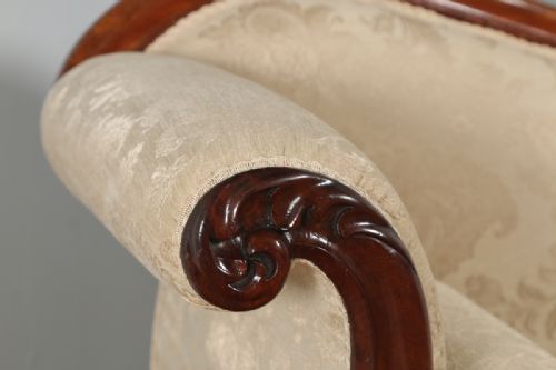 fig 8. Antique English William IV Carved Mahogany Upholstered Chaise Longue (Circa 1835)